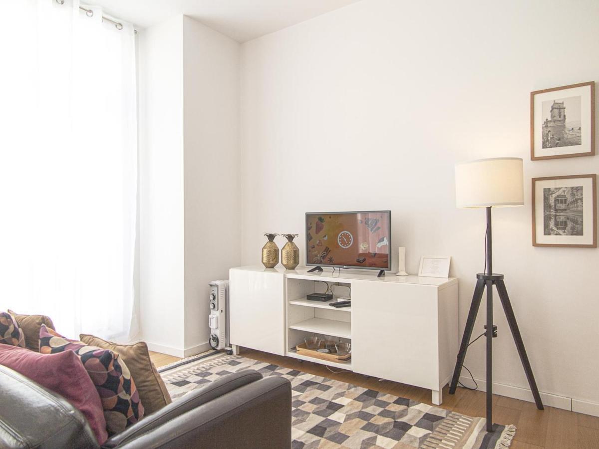 Baixa Chiado 2 Bedroom Duplex Apt With Ac Elevator Lisboa Dış mekan fotoğraf